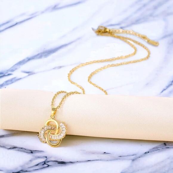 Gold Plated Stainless Steel Knot Zircon Necklace - Picture 4 of 4